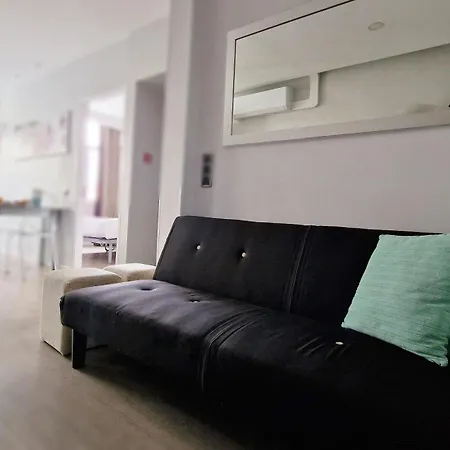 Apartamento Pino's Getaway By Lovelystay *