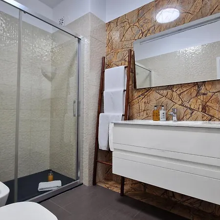 Pino's Getaway By Lovelystay Apartamento